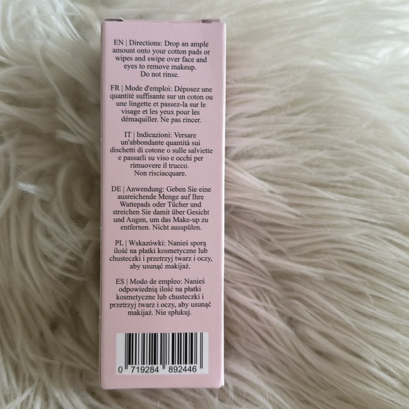 NIB make up remover and cleansing water - Picture 3 of 4